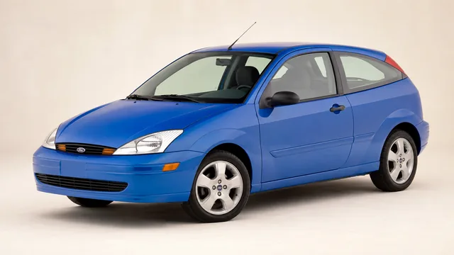 Ford Focus ZX3 hatchback, 2001 — vista delantera de tres cuartos